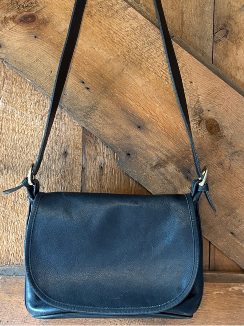 Vintage Coach Black Leather Shoulder Bag with Gold-Tone Hardware